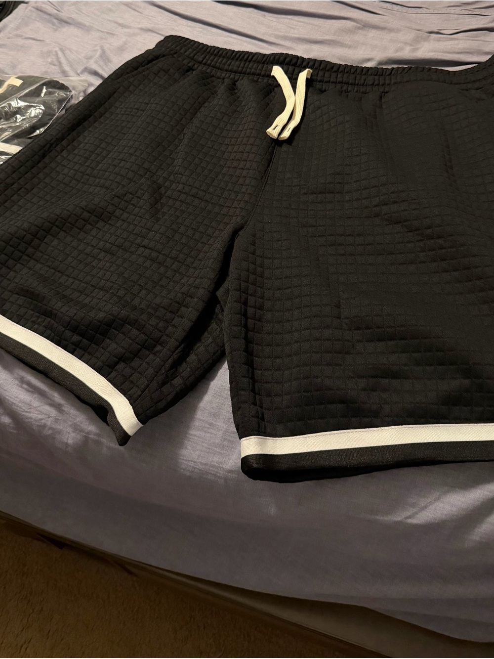 4 Pair Men's Quilted Drawstring Shorts with White Trim
